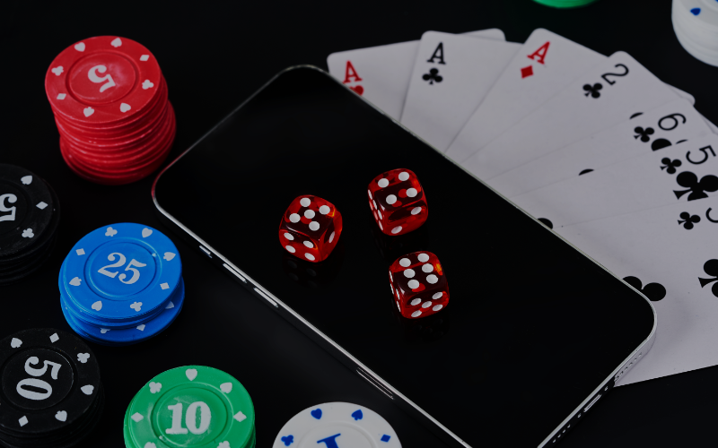 POKER ONLINE